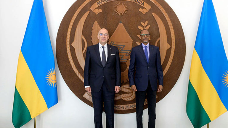 Συνάντηση Δένδια με τον πρόεδρο της Ρουάντα